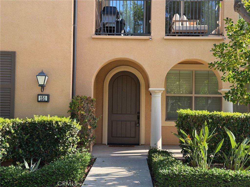 151 Bishop - Photo 2