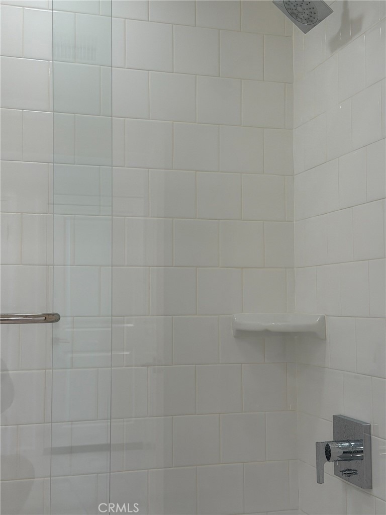 151 Bishop - Photo 16