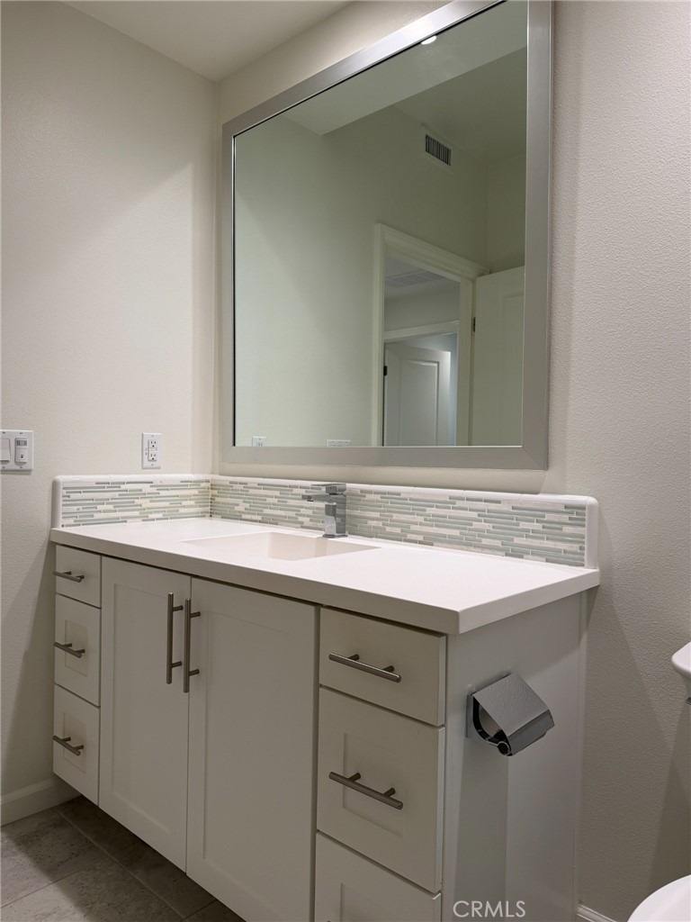 151 Bishop - Photo 17