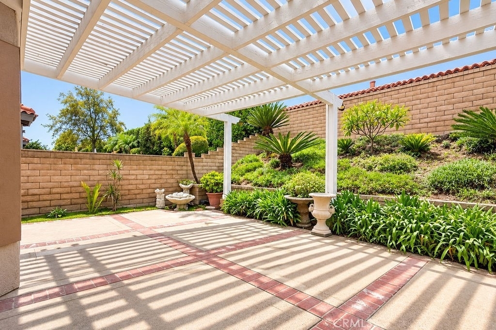 24275 Juanita - Photo 20
