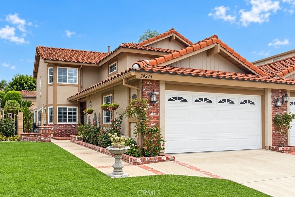 24275 Juanita - Photo 1