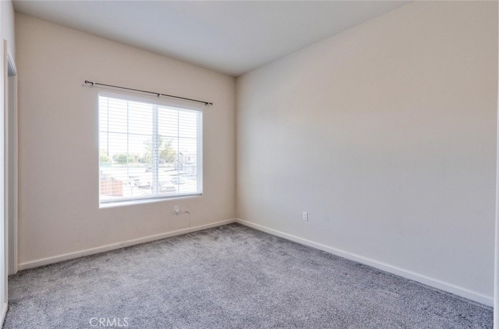693 Cadiz Avenue - Photo 31