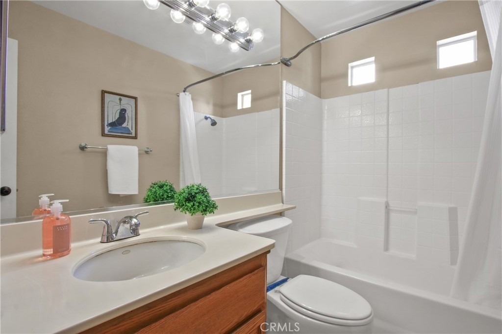 904 Turner N - Photo 10