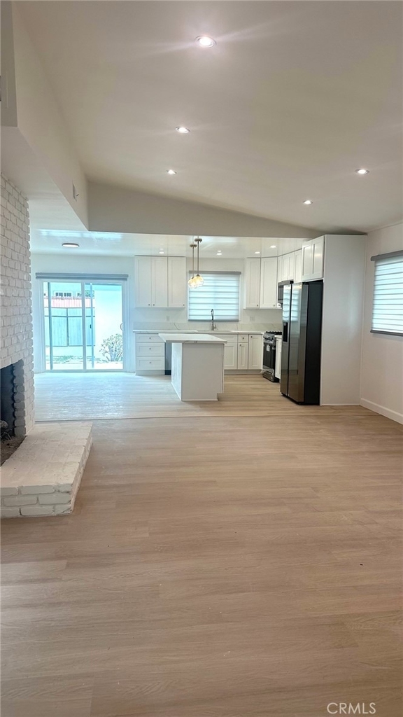 23320 Anza Avenue - Photo 4