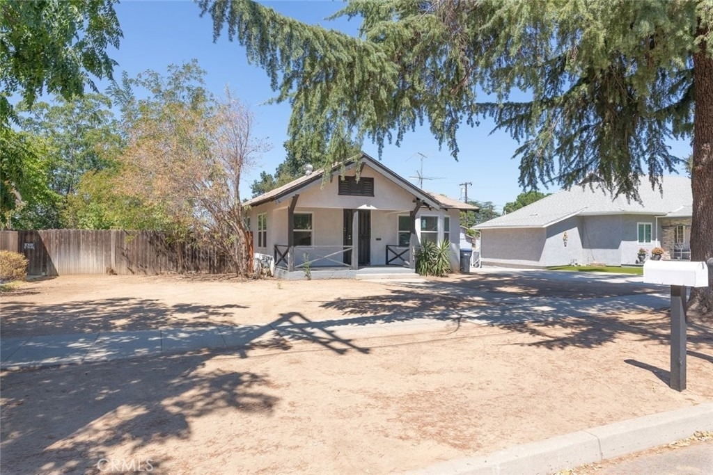 655 Edgar - Photo 3