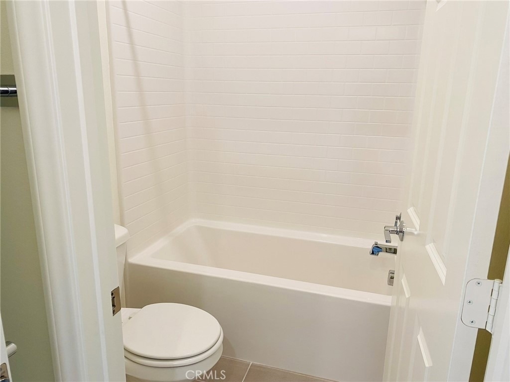 1449 E Laurelwood Drive - Photo 19