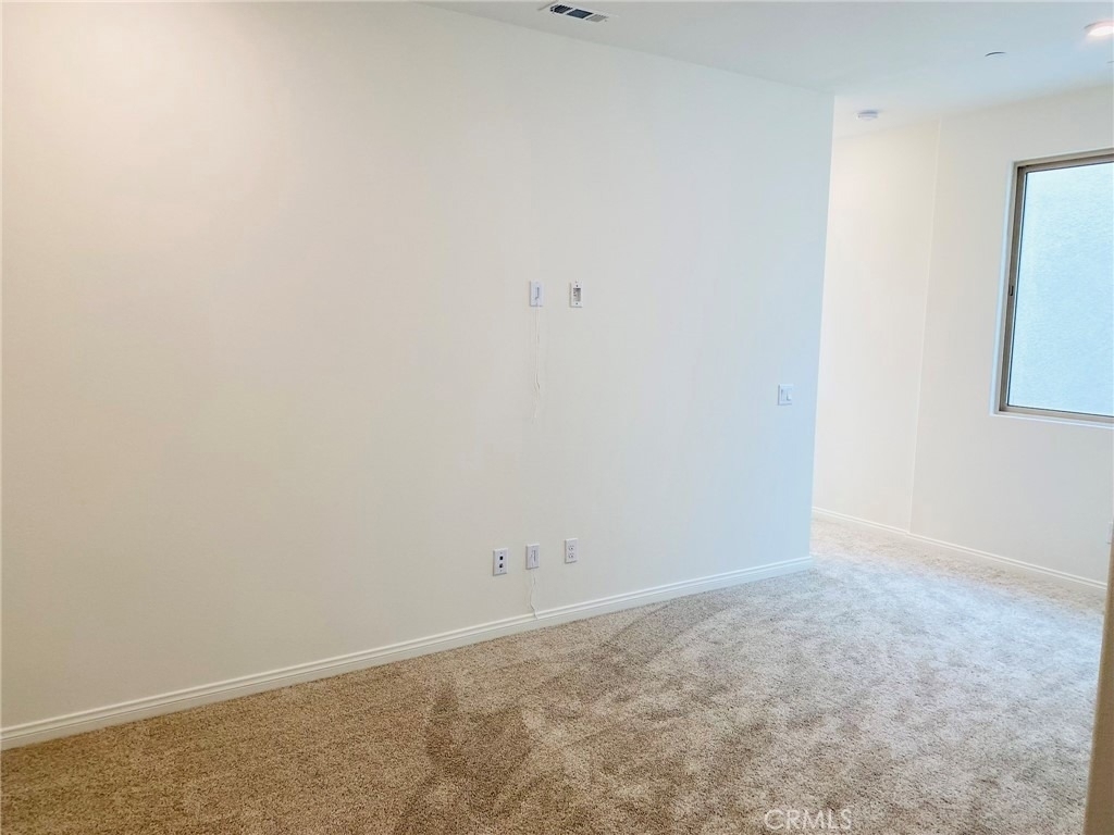 1449 E Laurelwood Drive - Photo 30