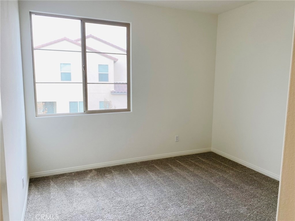 1449 E Laurelwood Drive - Photo 21