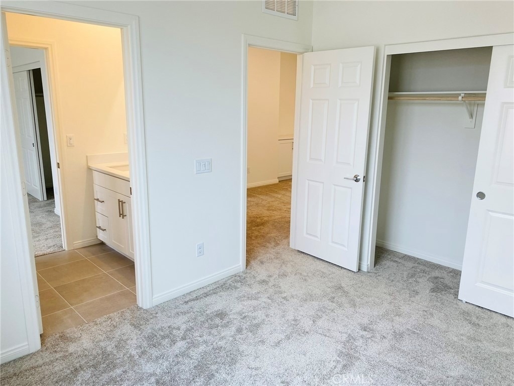 1449 E Laurelwood Drive - Photo 16