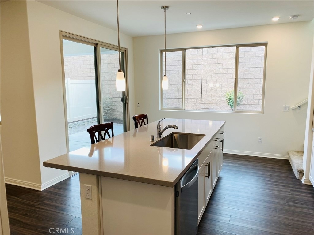 1449 E Laurelwood Drive - Photo 10