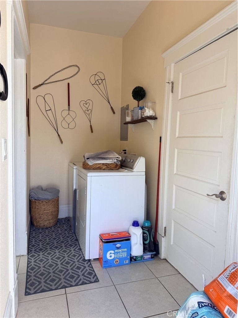 425 Cajon - Photo 24