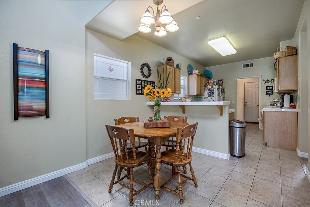 83 Orangewood Court - Photo 5