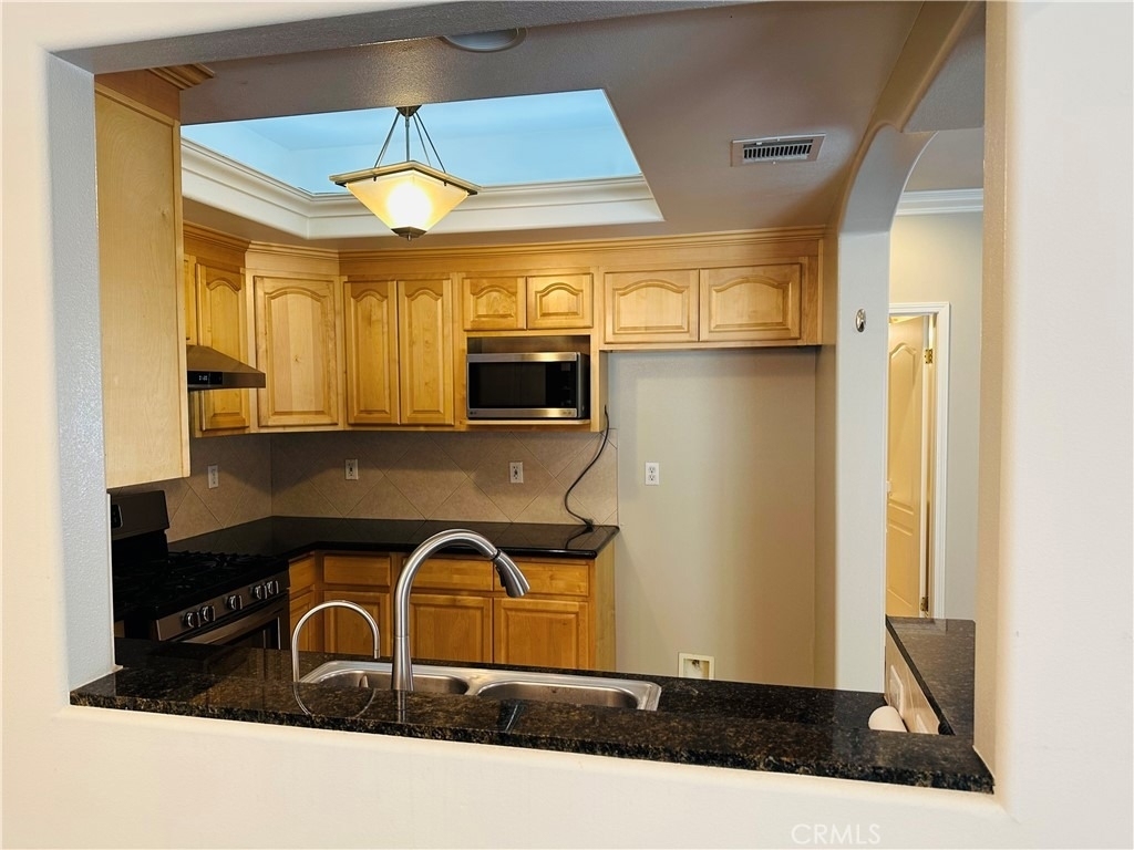 705 Muscatel - Photo 5
