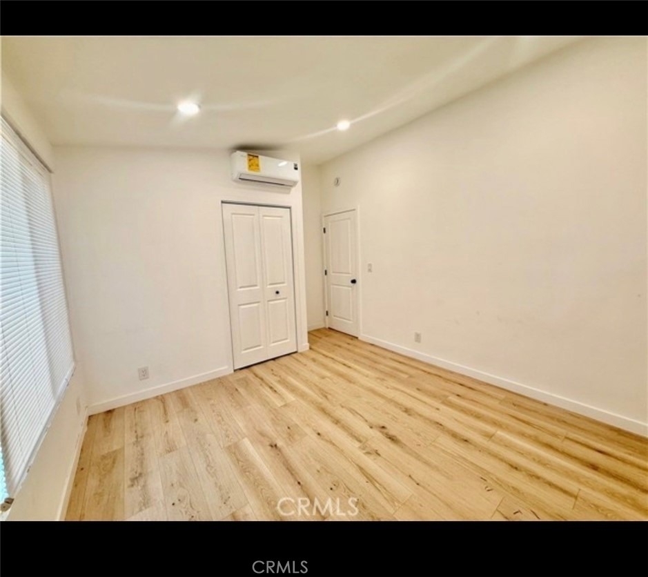 657 E King - Photo 5