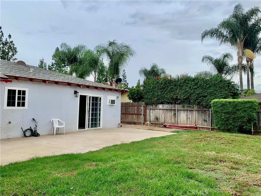 917 Cypress - Photo 13