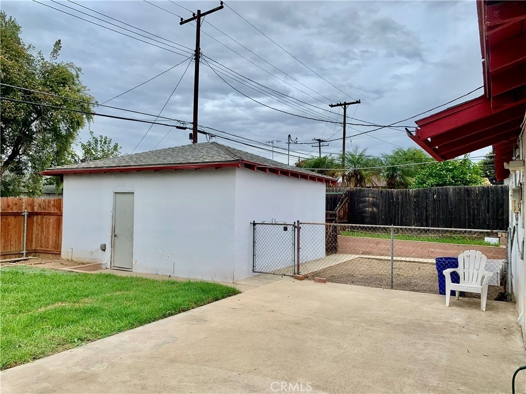 917 Cypress - Photo 12