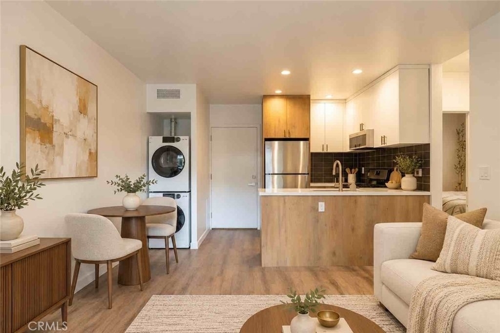 3303 Primera Avenue - Photo 8