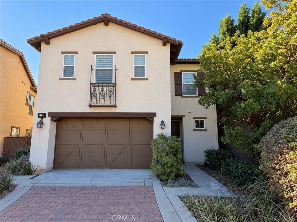 2700 E Coalinga Drive - Photo 0
