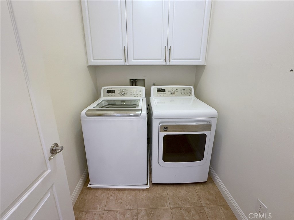 2700 E Coalinga Drive - Photo 18