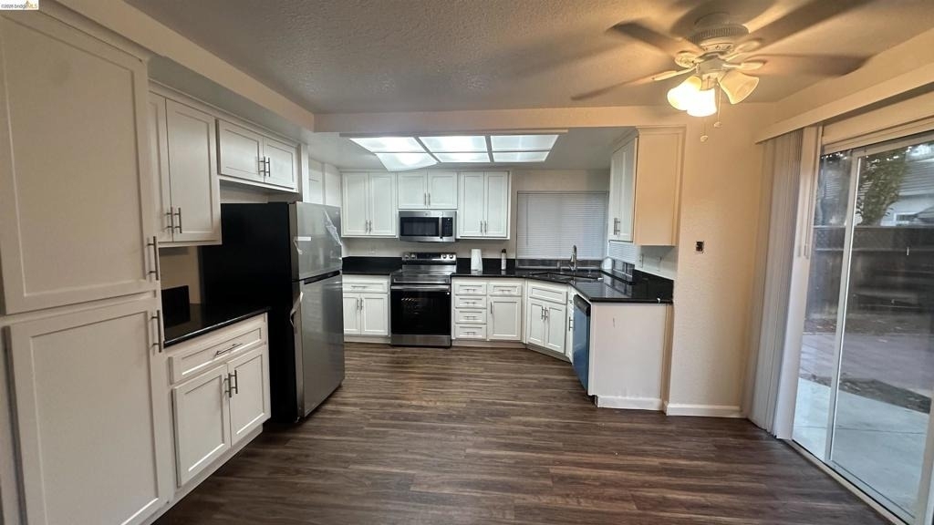 4981 Parkgreen Cir - Photo 5