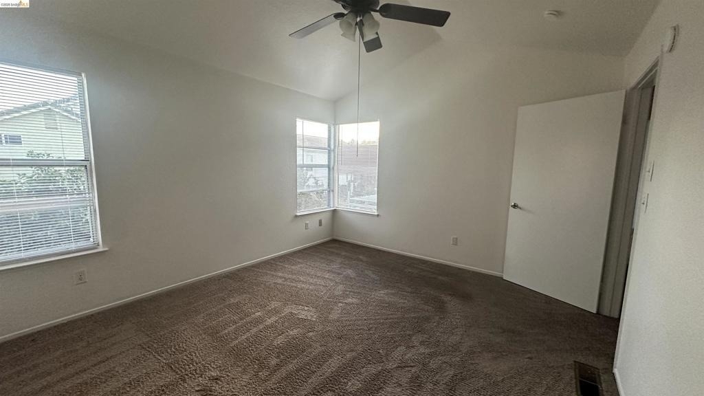 4981 Parkgreen Cir - Photo 12