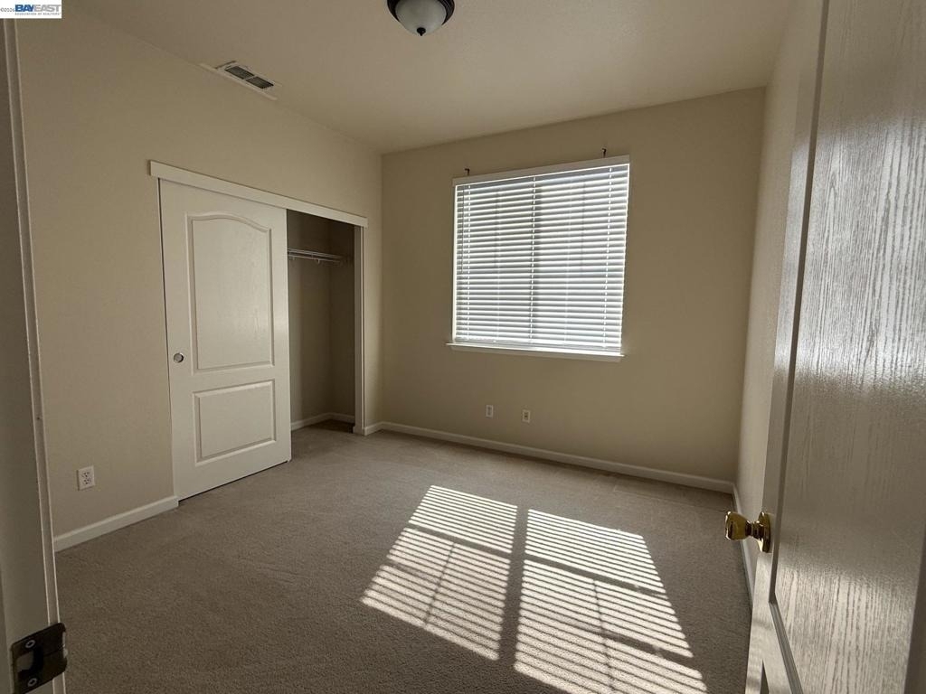 340 Chase St - Photo 14