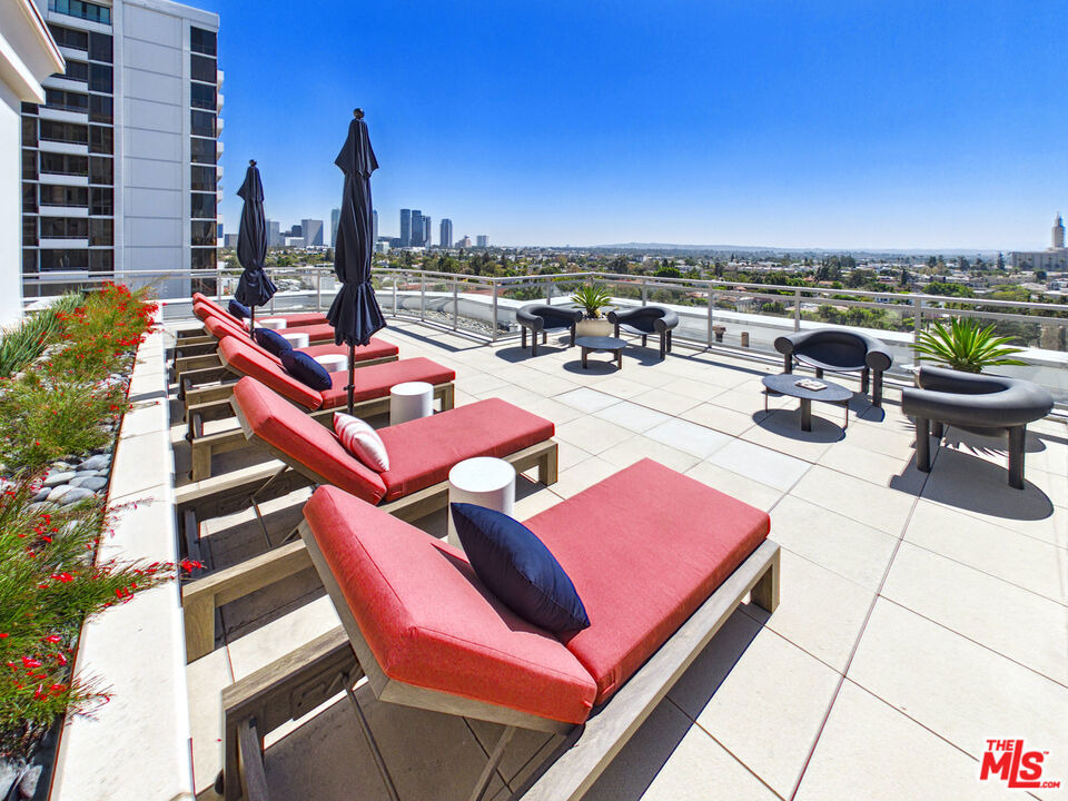 10700 Wilshire Boulevard - Photo 22