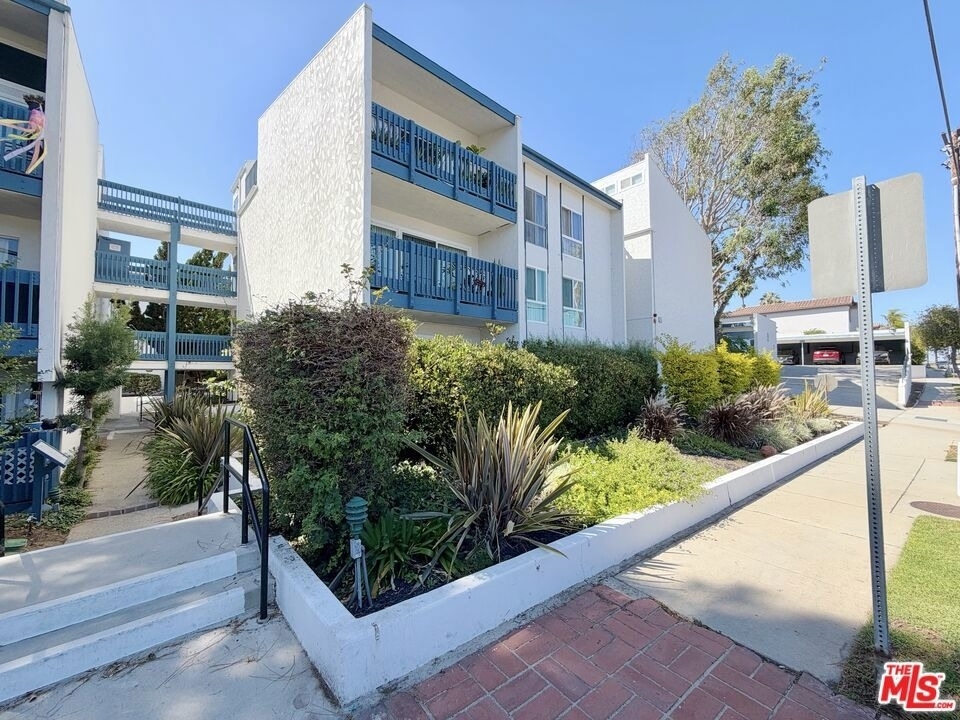 601 S Prospect Avenue - Photo 15