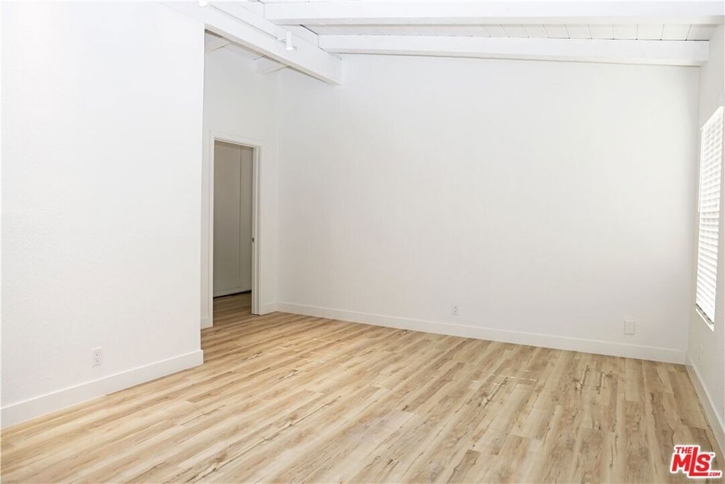 504 35th Street - Photo 7