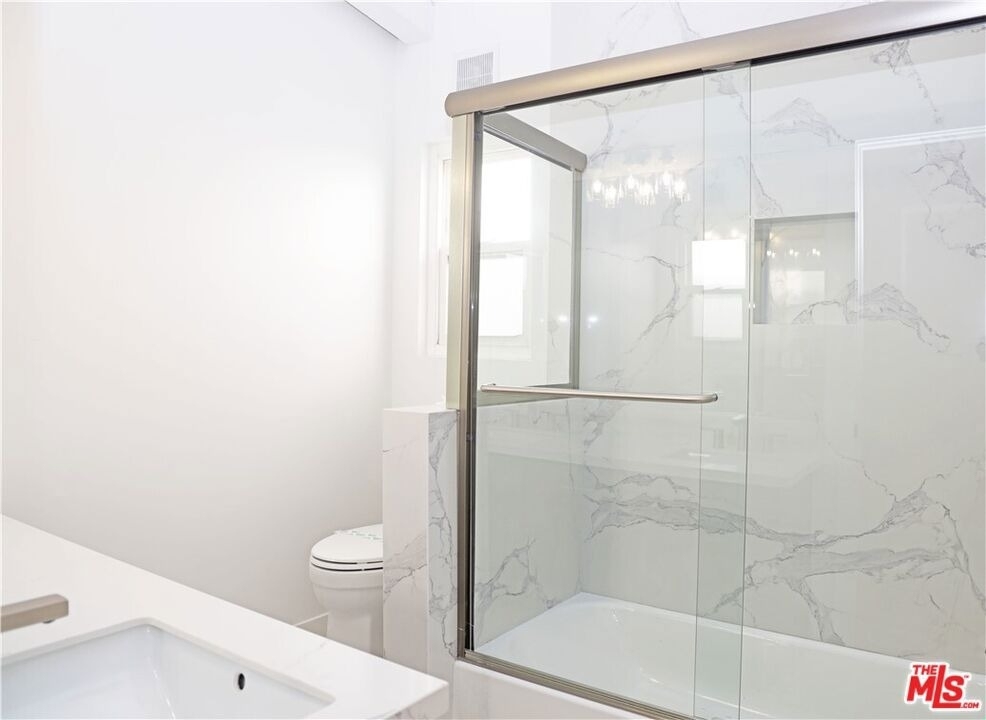 504 35th Street - Photo 11