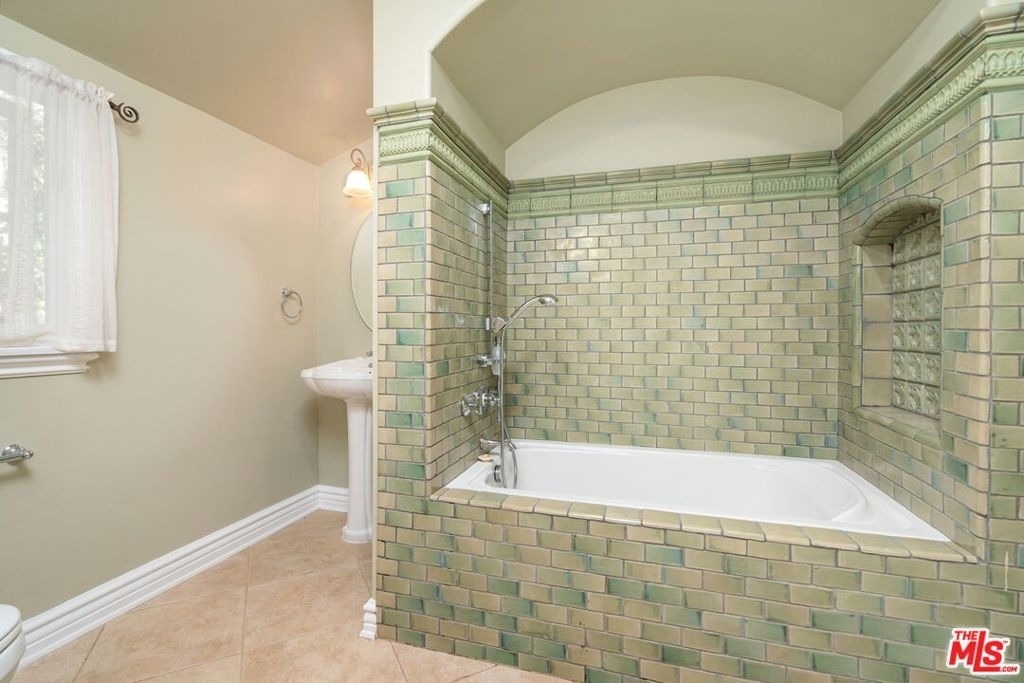 14972 Camarosa Drive - Photo 11