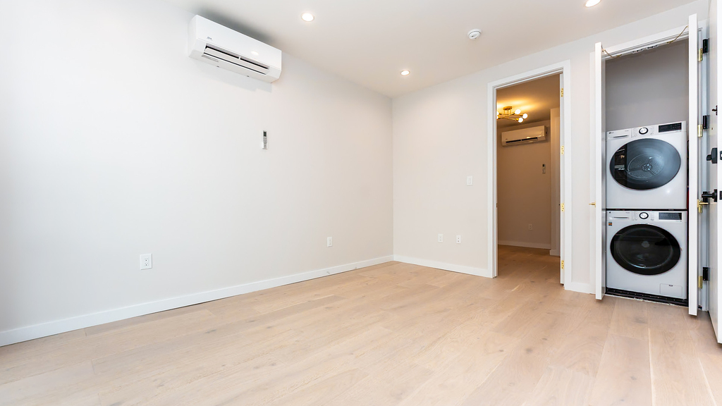 160 20th St 11232 - Photo 11
