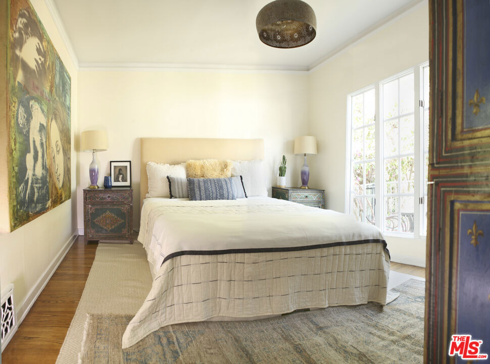 146 N La Peer Drive - Photo 46