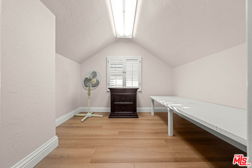 3722 Alonzo Avenue - Photo 36