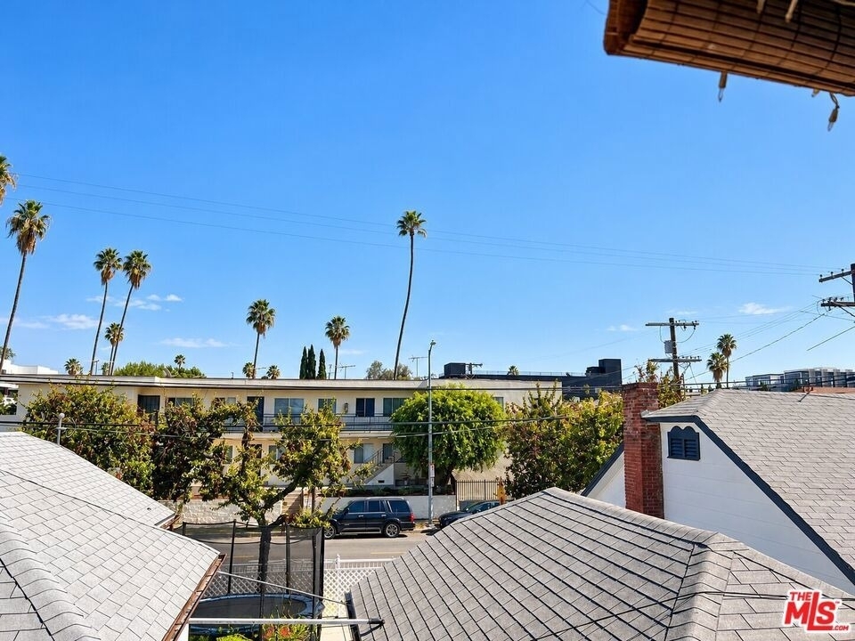 5806 La Mirada Avenue - Photo 10