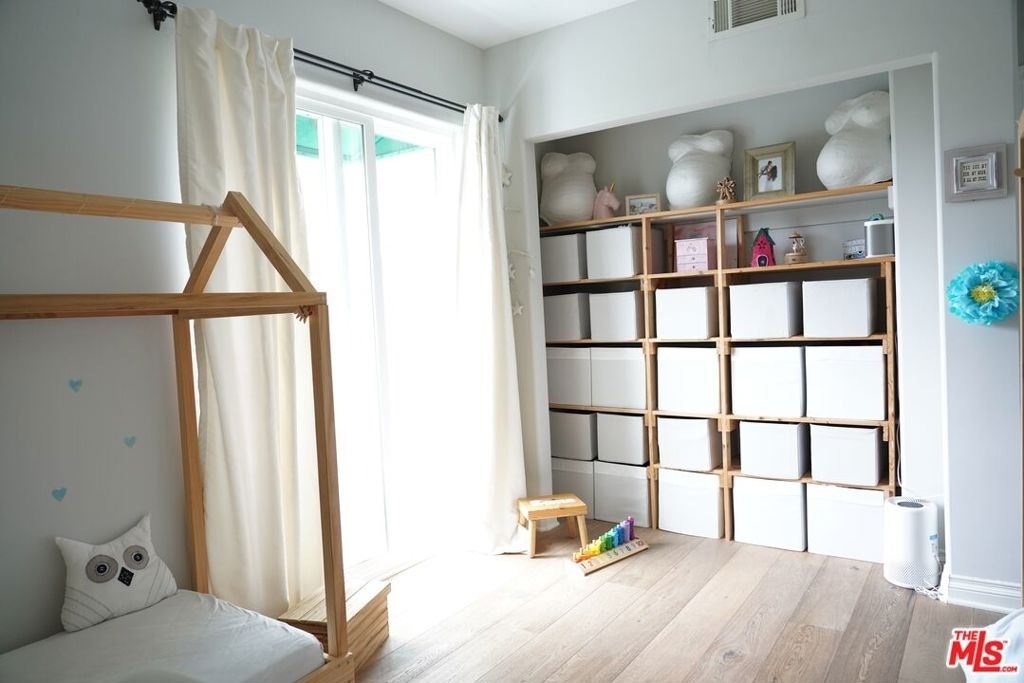 1038 11th Street - Photo 12