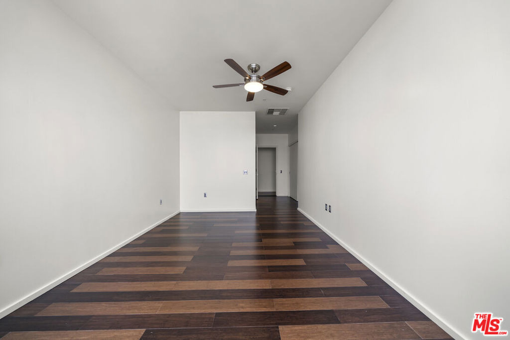 1155 S Grand Avenue - Photo 25