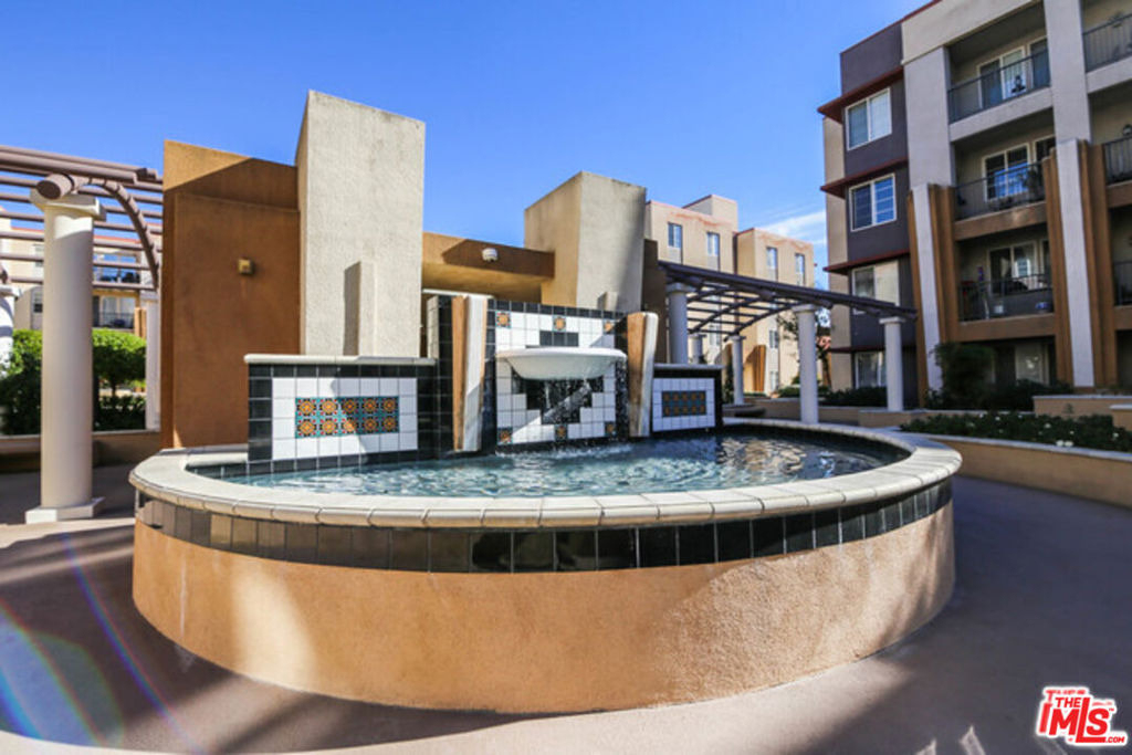 360 W Avenue 26 - Photo 4