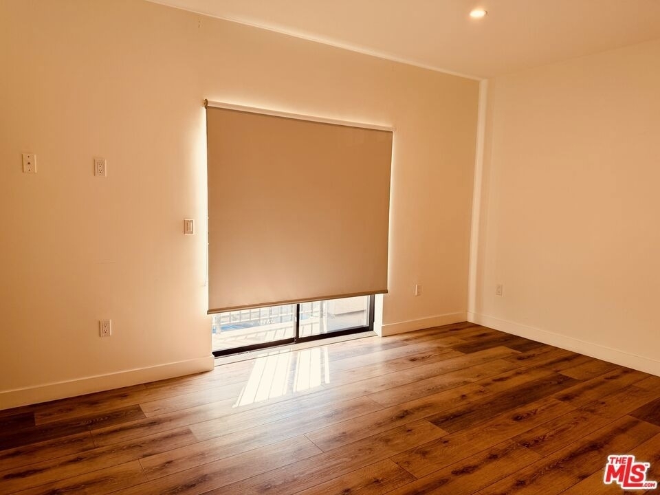 919 Harvard Boulevard - Photo 3