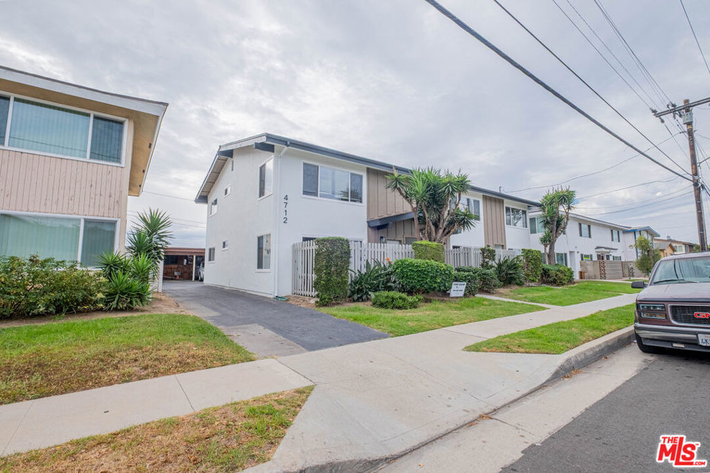 4712 Del Amo Boulevard - Photo 28