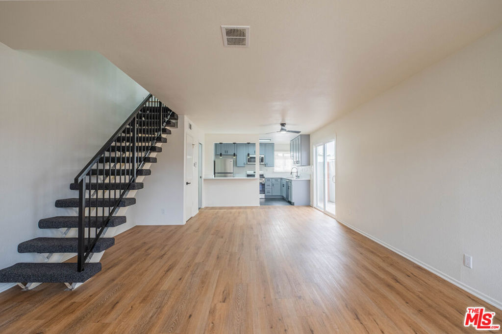 4712 Del Amo Boulevard - Photo 2