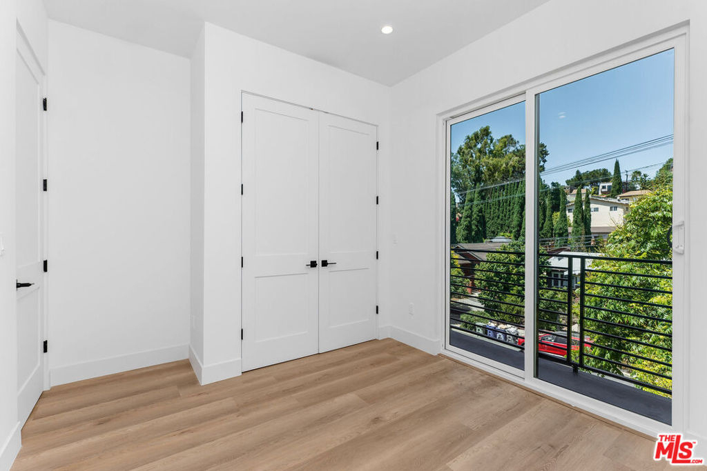 1834 N Echo Park Avenue - Photo 17