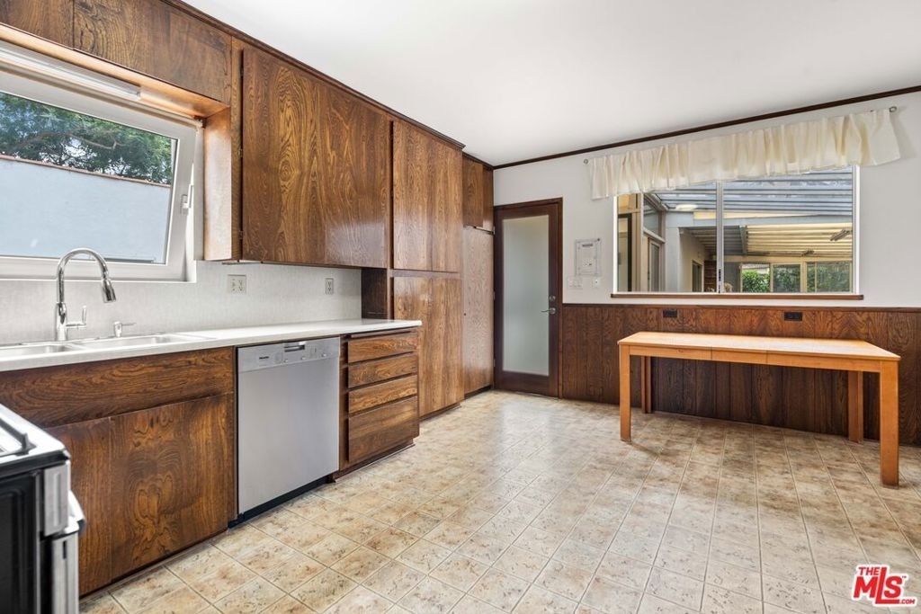 2907 Washington Avenue - Photo 15