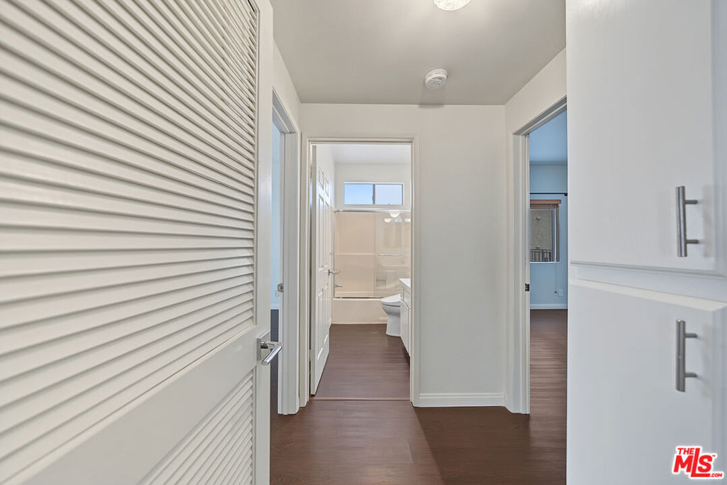 1515 Amherst Avenue - Photo 23