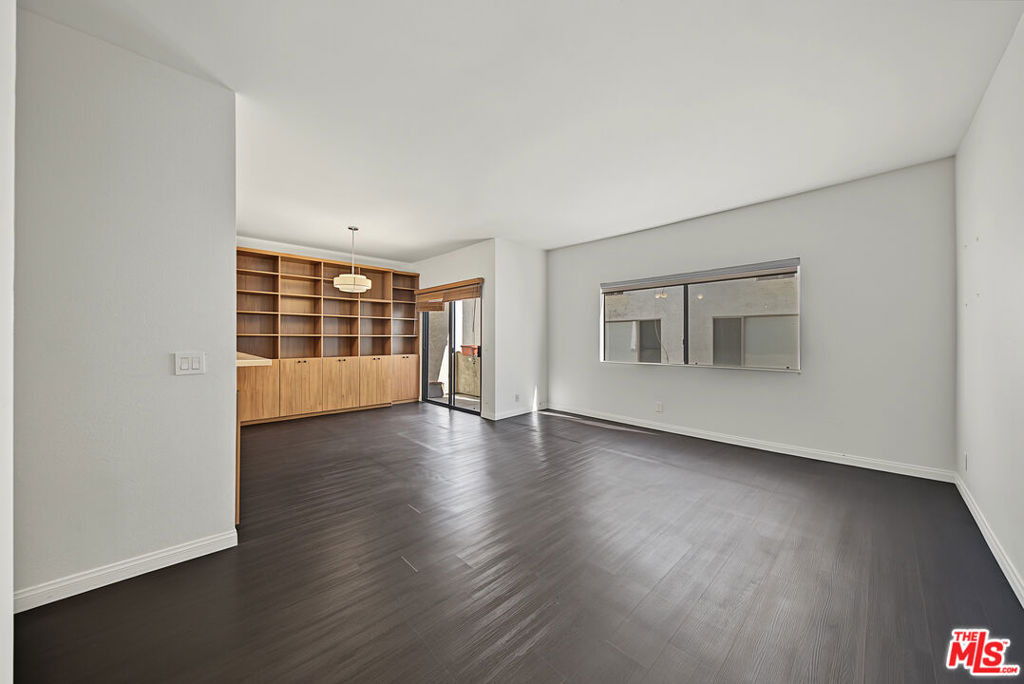 1515 Amherst Avenue - Photo 12