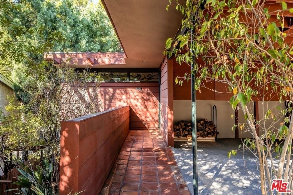 2409 Panorama Terrace - Photo 26