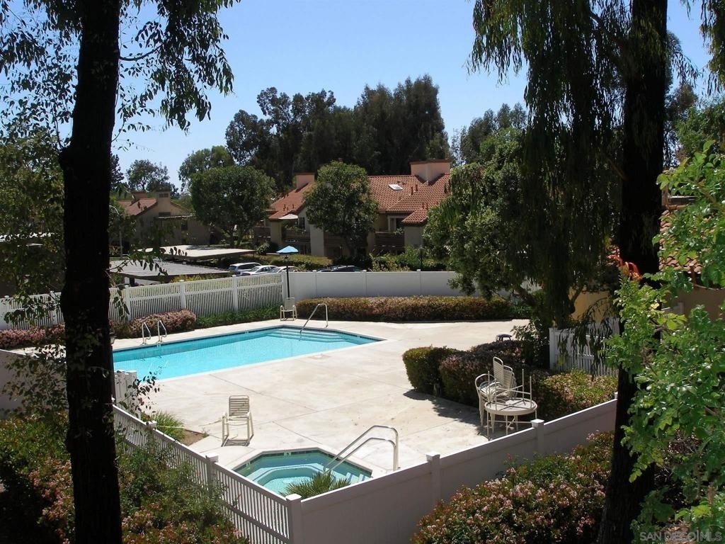 9916 Scripps Westview Way - Photo 12