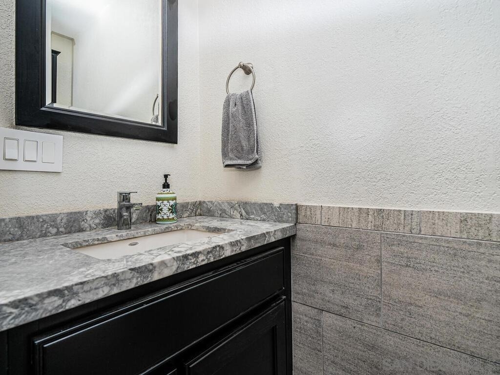 4566 W Point Loma - Photo 16