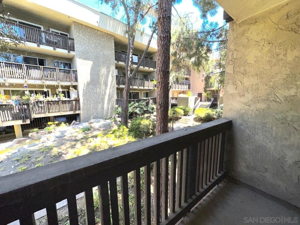 6202 Friars Rd - Photo 5