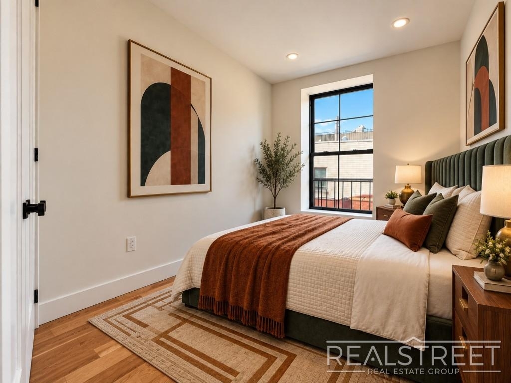 108 Rockaway Ave - Photo 2
